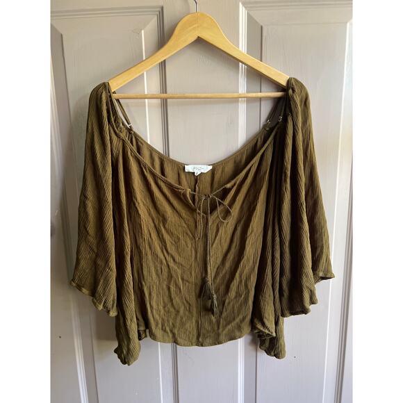 Love Tree Olive Off the Shoulder Blouse Size M - Picture 1 of 5